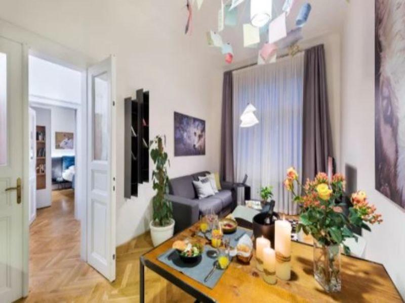 Mooo Downtown Apartahotel Praga