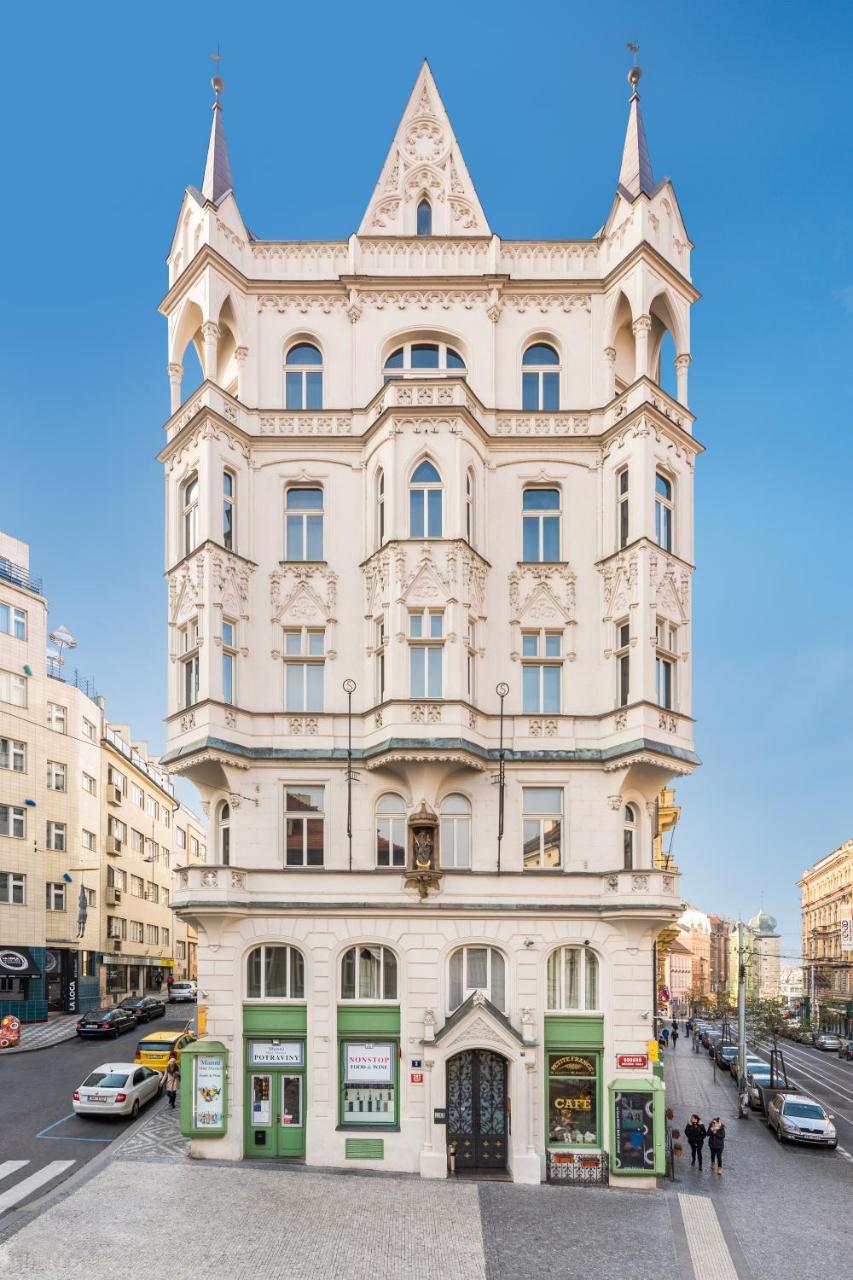 Mooo Downtown Apartahotel Praga